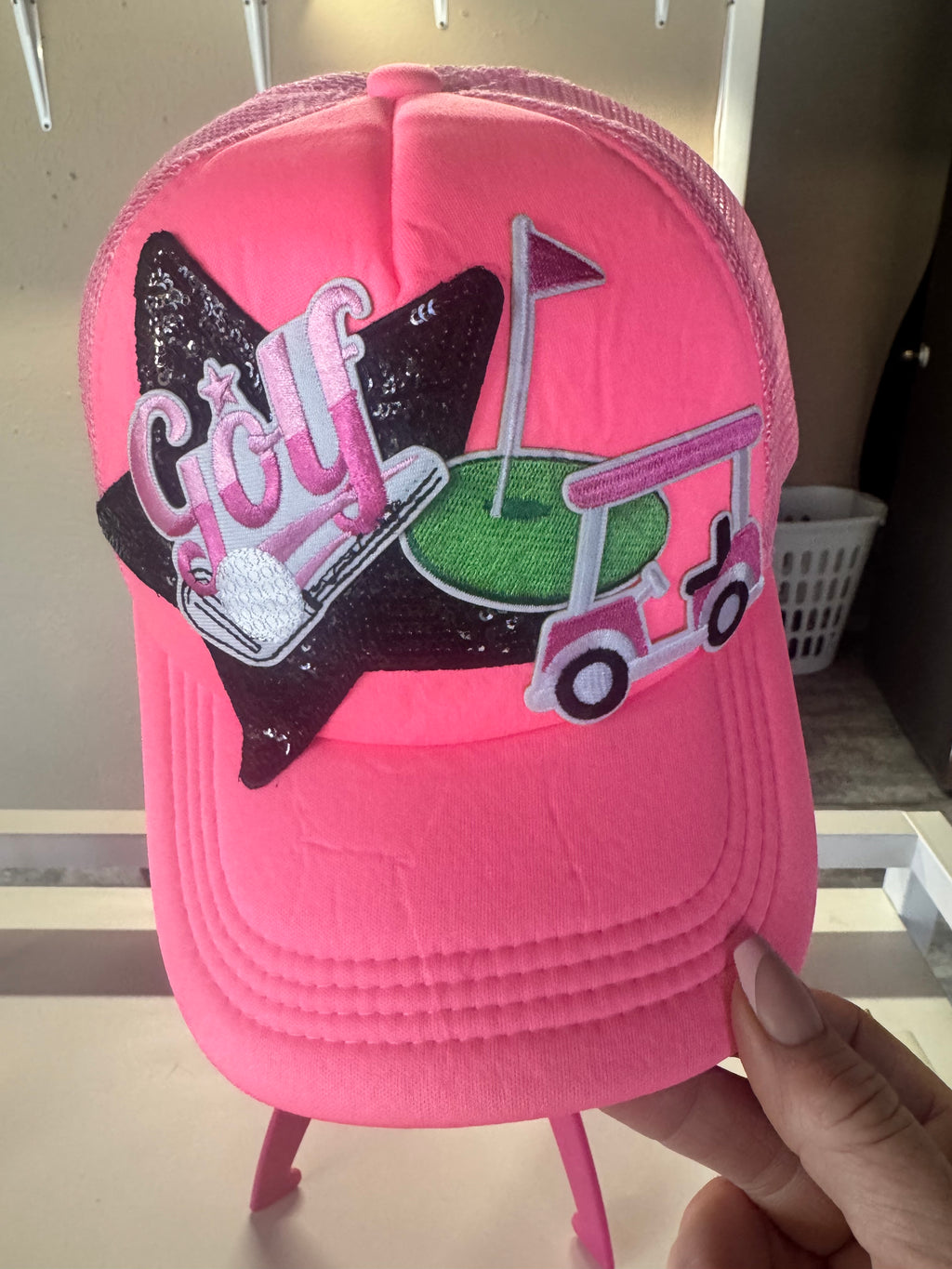 👉 Golf Girl Trucker Hat